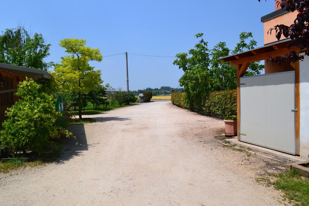 Agriturismo Casa Maria Teresa Villa Sommacampagna Exterior foto